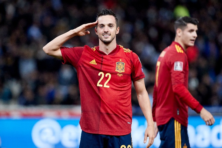 España vence a Grecia y está a un paso de la Copa del Mundo
