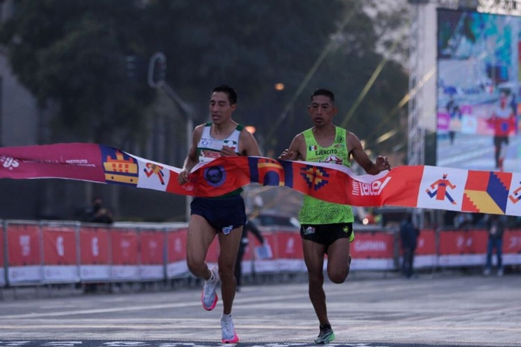 Más de 10 años después, un mexicano gana la Maratón de la Ciudad de México