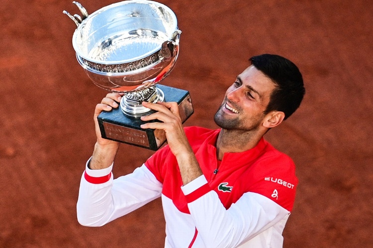 Detendrán a Djokovic en Australia 