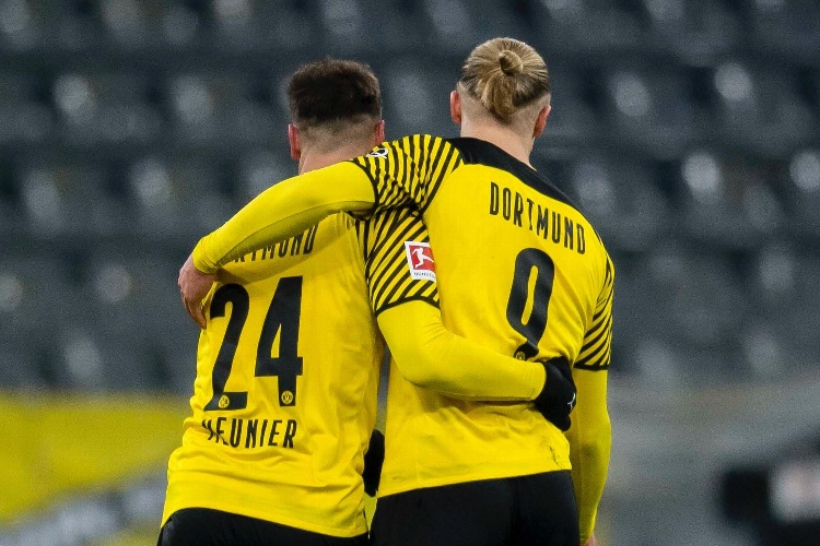 Doblete de Haaland y BVB golea