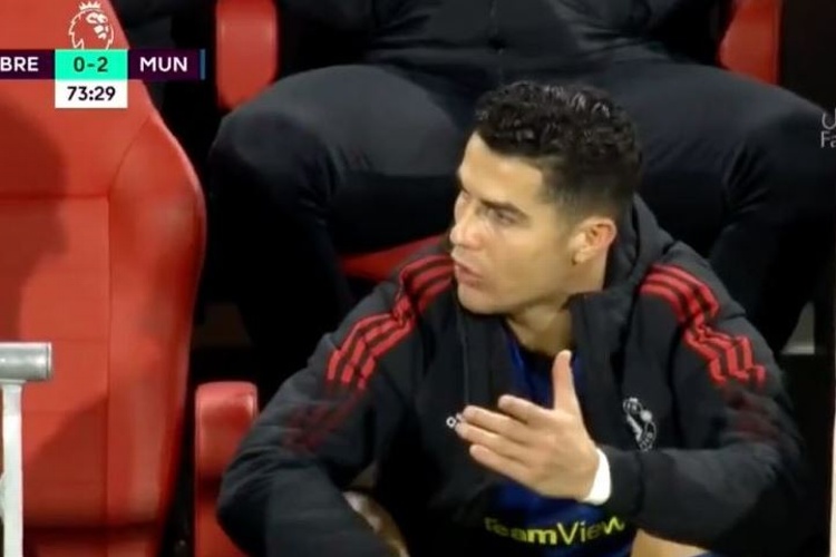 Cristiano enfurece por ser cambiado en el juego (FOTOS + VIDEO)