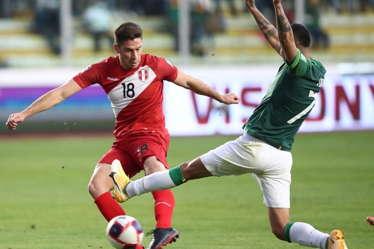 Santiago Ormeño vuelve a la Selección de Perú 
