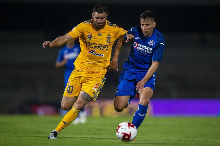 A Tigres lo conocen hasta en Arabia: Lichnovsky