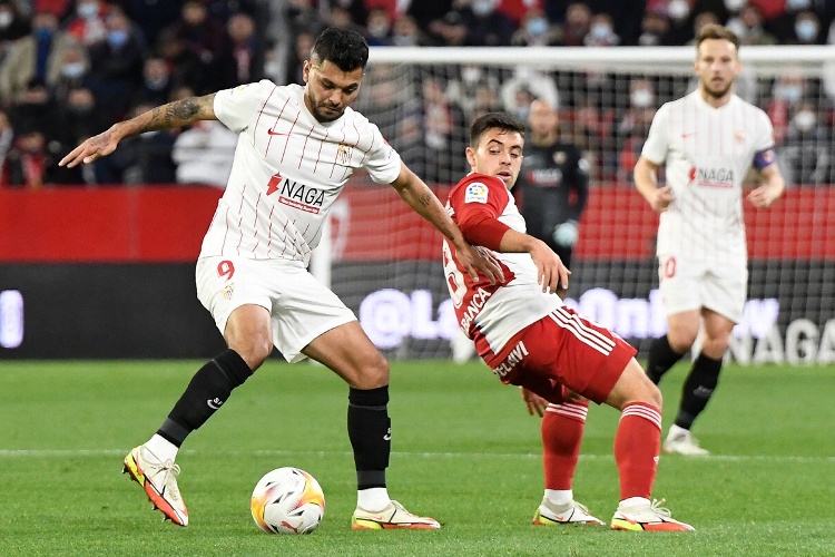 Sevilla y 'Tecatito' le empatan al Celta de Araujo 