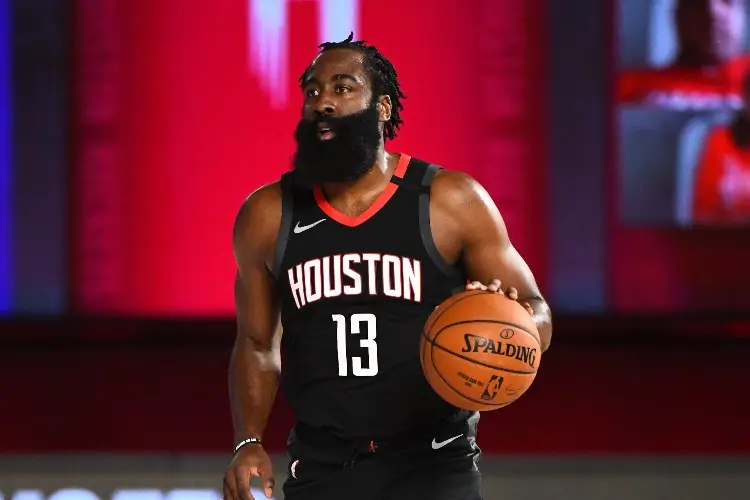 NBA: James Harden se va a los 76ers