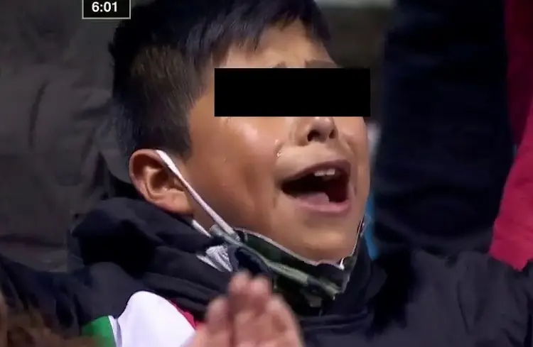 Niño se hace viral por llorar con gol de Puebla (VIDEO)