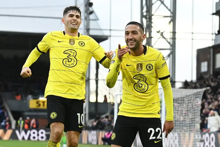 Chelsea logra triunfo de último minuto en la Premier