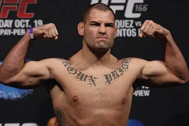 Arrestan a Caín Velásquez por participar en tiroteo 