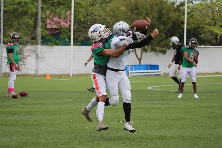 Raiders Veracruz tienen scrimmage con Mexicas Xalapa 