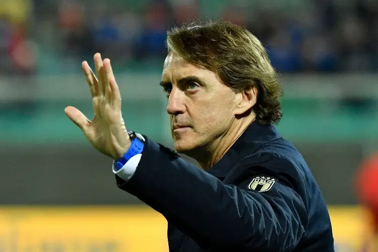 La decepción es demasiado grande: DT de Italia tras eliminación