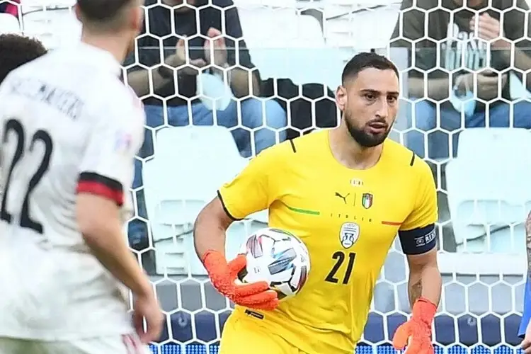 Donnarumma se disculpa por dejar a Italia sin Mundial