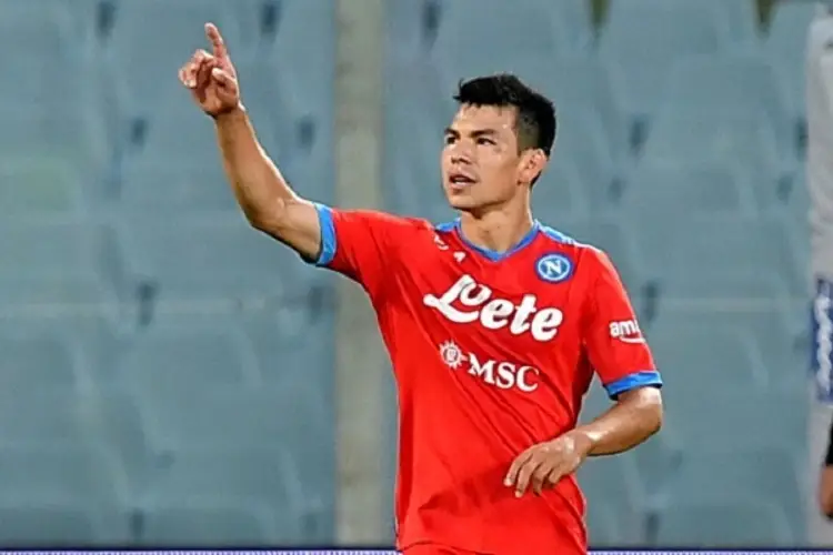 'Chucky' Lozano brilla con asistencia en triunfo del Napoli (VIDEO)