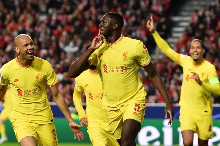 Liverpool domina al Benfica y acaricia la semifinal de Champions