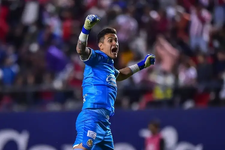 Las Chivas se pueden quedar sin arquero