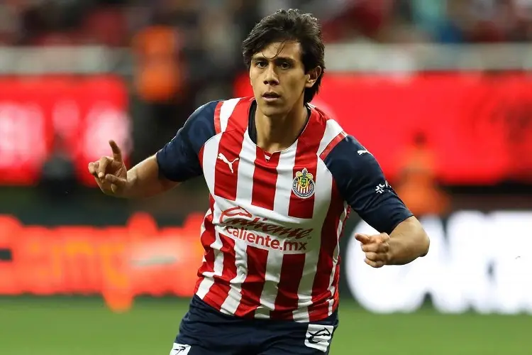 Chivas recupera a JJ Macías