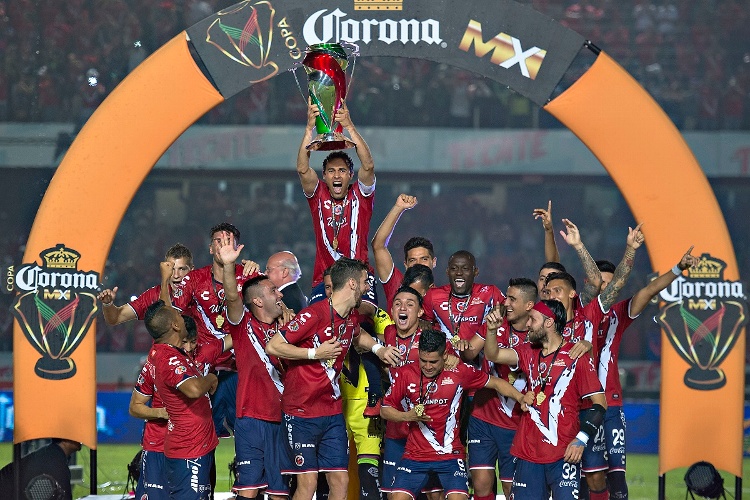 13 de abril, el día que el Veracruz, levantó la Copa MX (VIDEO)