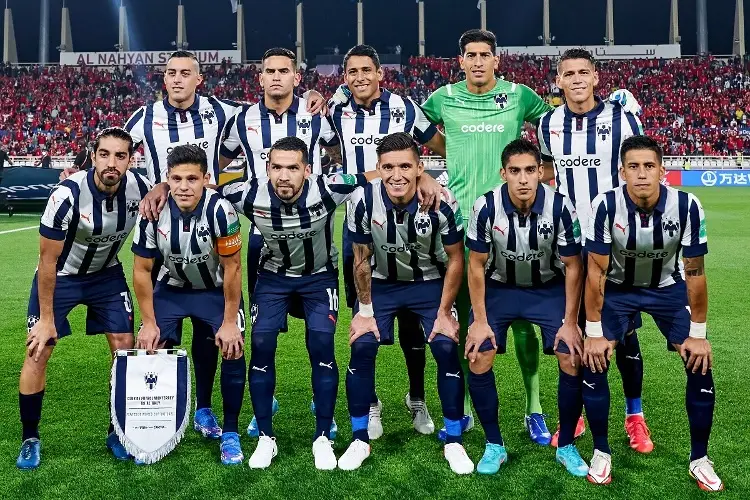 Rayados va por ex directivo del FC Barcelona 