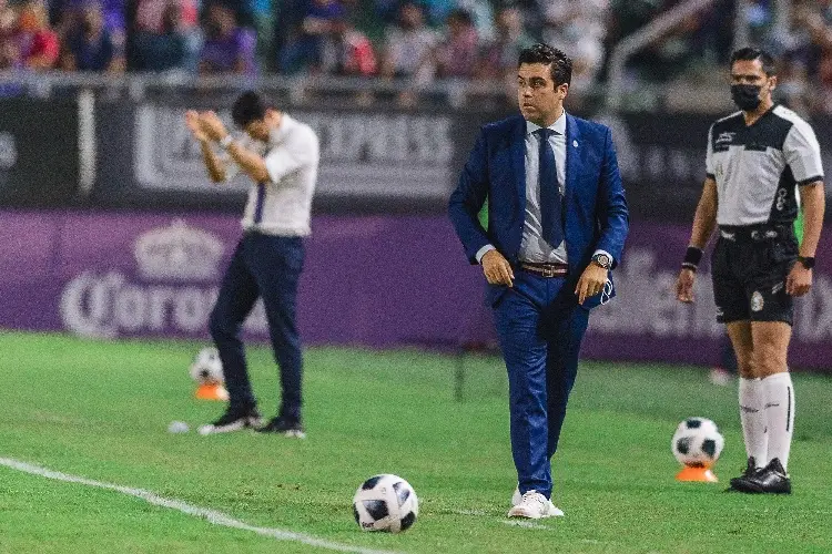 Michel Leaño volverá a Chivas