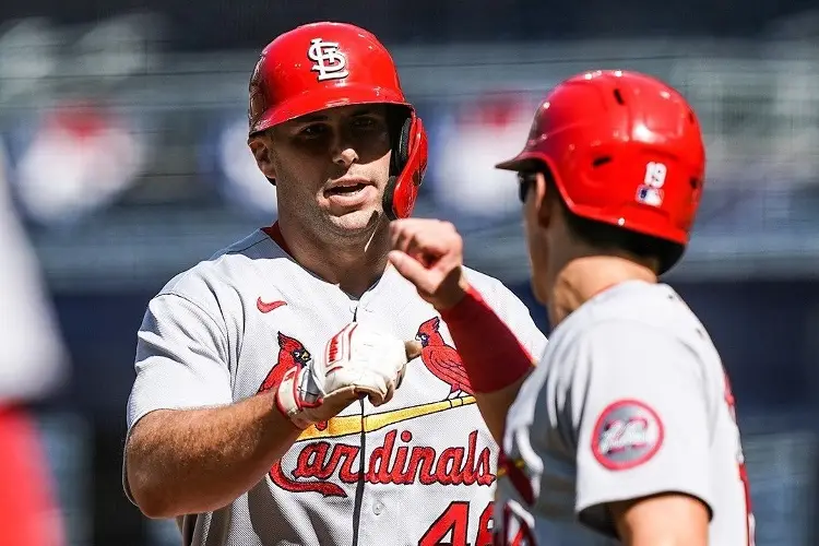 Cardinals vence con lo mínimo a Royals