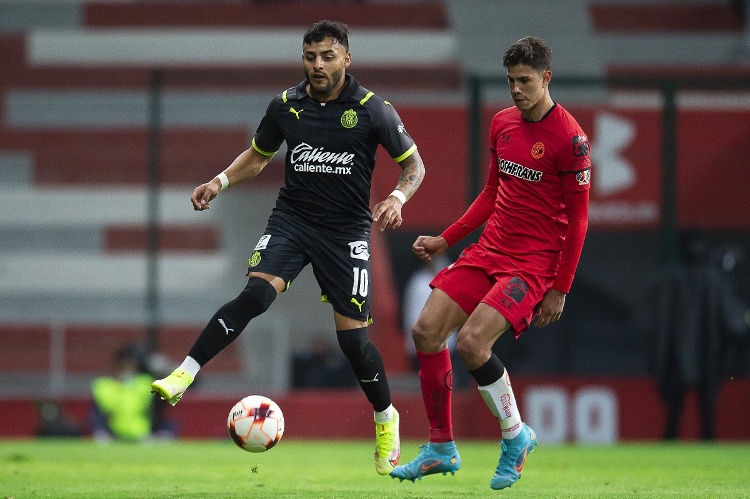 Joya del fútbol mexicano podría jugar en Europa 