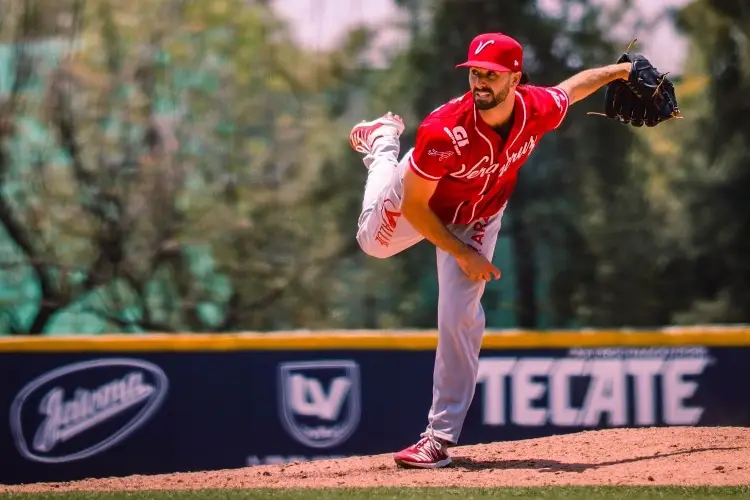 El Águila se queda con la serie frente a Bravos