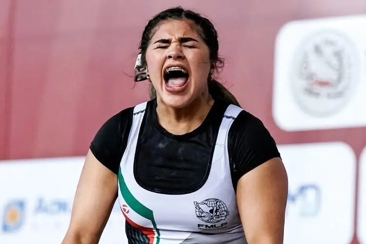 Mexicana gana medalla de Oro en Levantamiento de Pesas