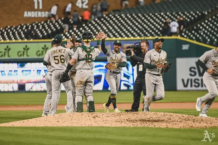 Atléticos blanquean y rompen mala racha