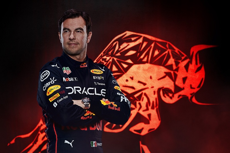 'Checo' Pérez y Red Bull inician pláticas para renovar su contrato 
