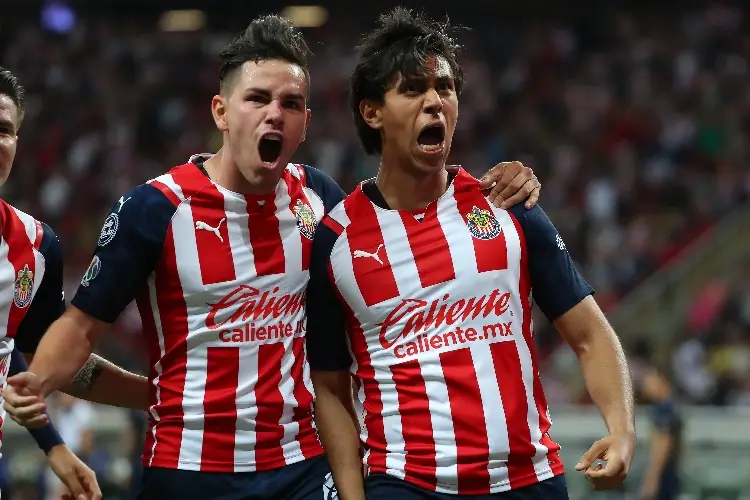 Le recomiendan a las Chivas un DT uruguayo