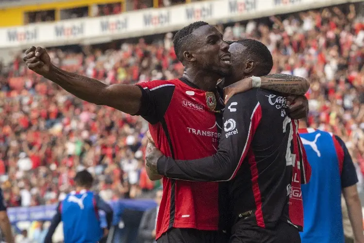 ¡Por el bicampeonato! Atlas elimina a Chivas y va a la semifinal