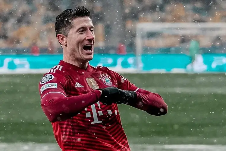 Barcelona está en negociaciones con Lewandowski