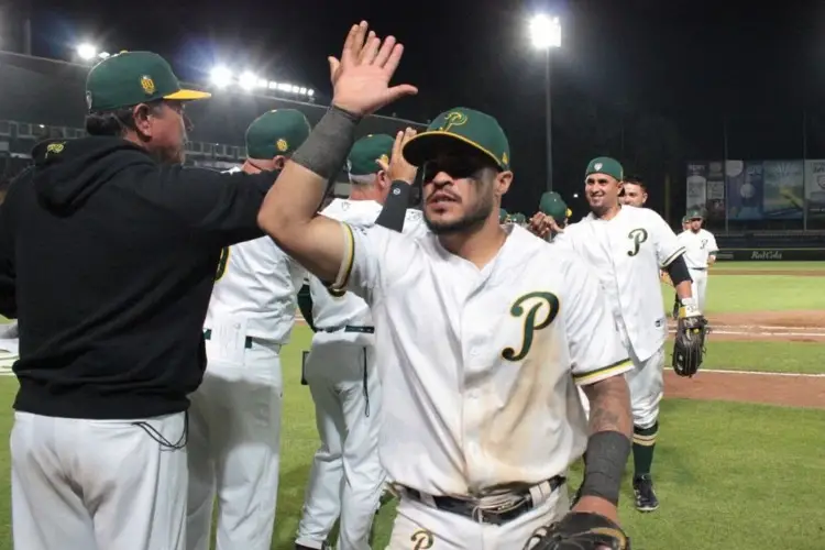 LMB: Los Pericos de Puebla superan a Yucatán 