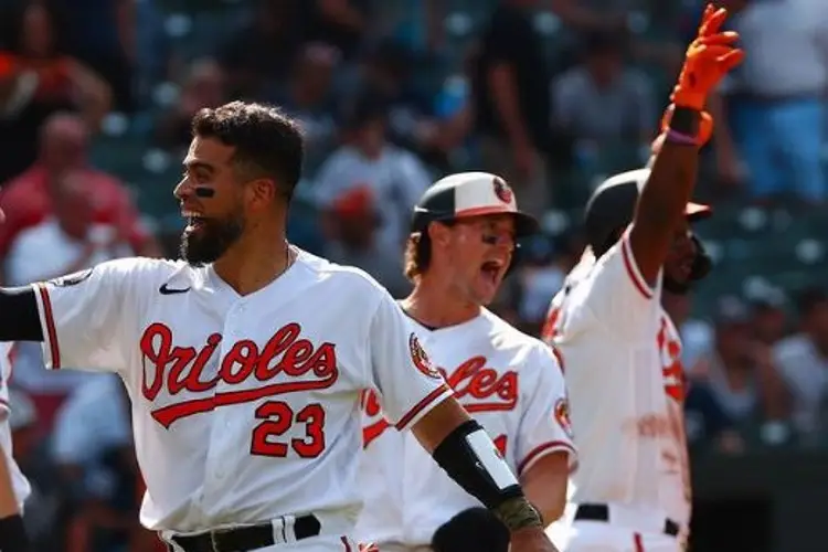 Orioles evita la barrida ante Yankees