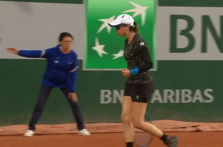 Debut mexicano con triunfo en Roland Garros Debut mexicano con triunfo en Roland Garros