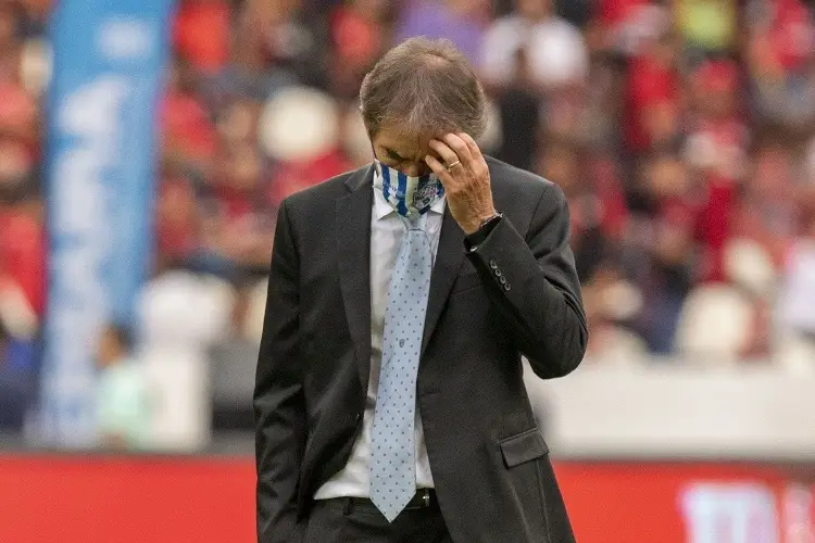 Guillermo Almada y Pachuca confían en la remontada 