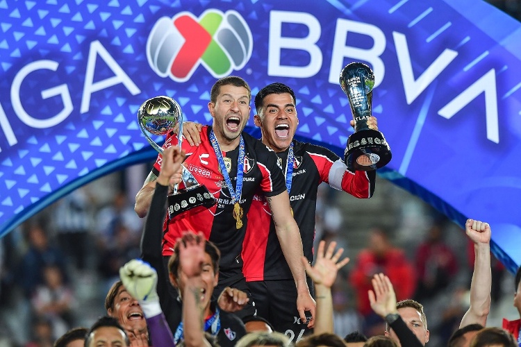 Aldo Rocha, de jugar en la 'talacha' a ser doble bicampeón de la Liga MX