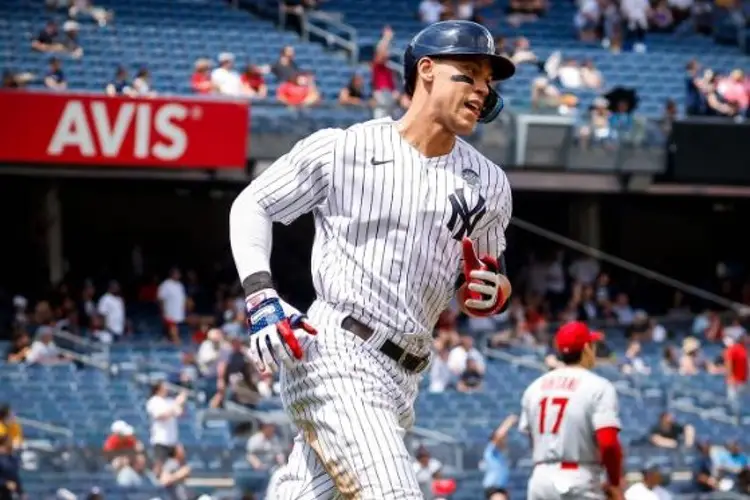 Yankees pega primero en la serie ante Angelinos