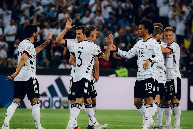 Alemania humilla a Italia con goleada