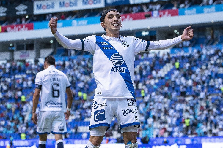 Omar Fernández a punto de volver al Puebla