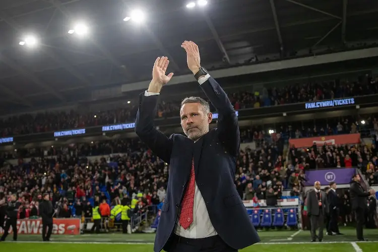 Ryan Giggs renuncia a la selección de Gales a meses del Mundial