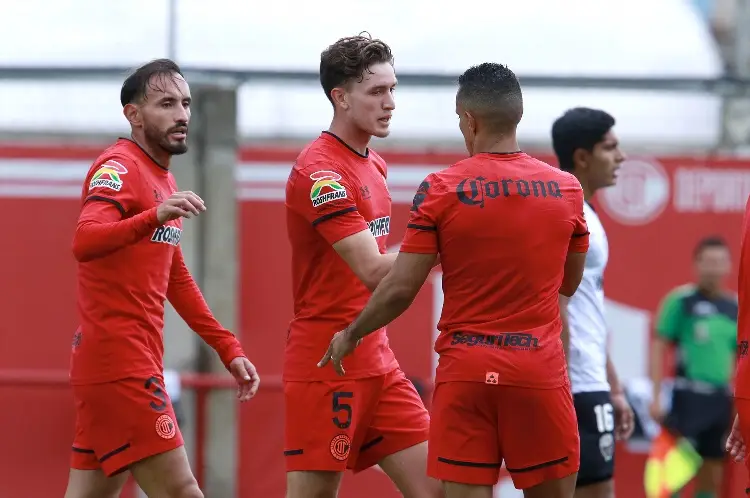 Toluca vence al Atlante con gol de su nuevo refuerzo