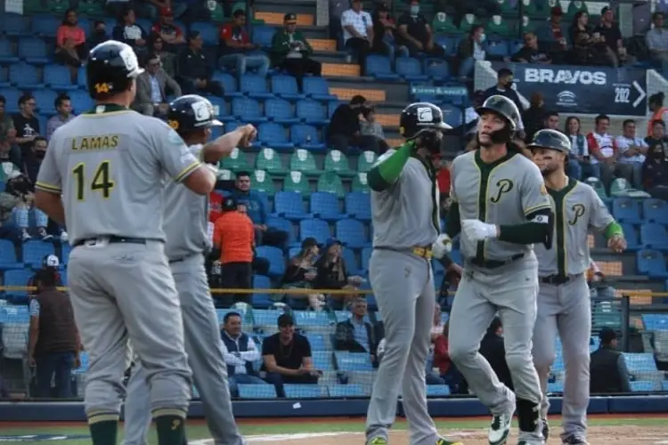 LMB: Los Pericos de Puebla se llevan la serie ante León