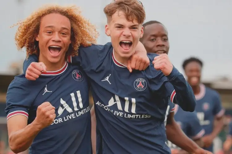 Joya del PSG probará suerte en la Eredivisie