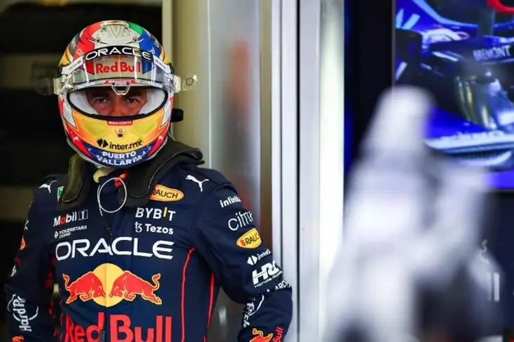 RedBull reafirma: Hay libre competencia entre 'Checo' y Max por título mundial