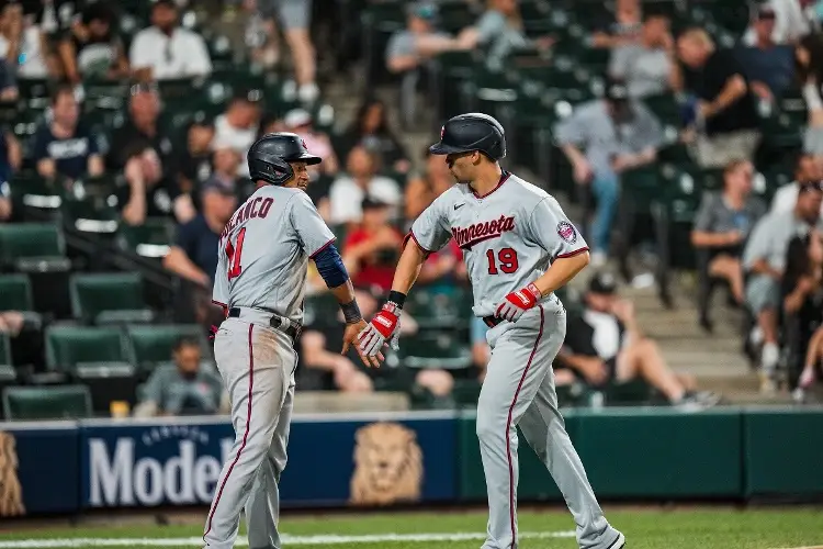 Mellizos realiza triple play de ensueño ante Medias Blancas (VIDEO)