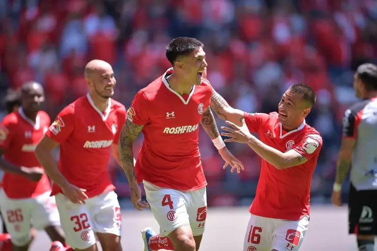 El bicampeón cae en el infierno de Toluca 