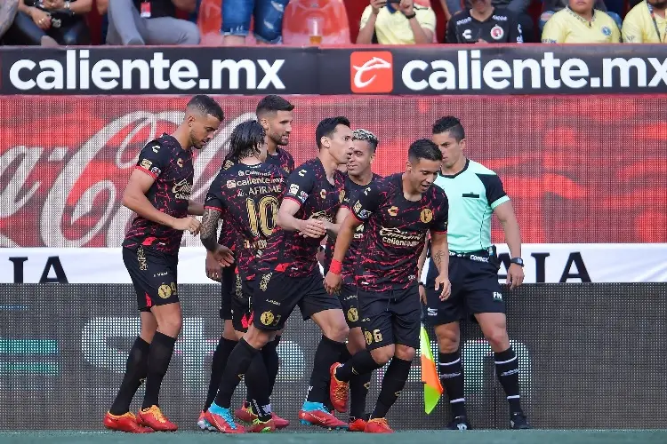 Xolos sorprende venciendo al América