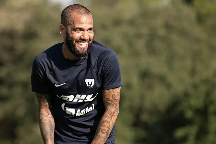 La recomendación de Dani Alves a los Pumas para jugar ante Barcelona