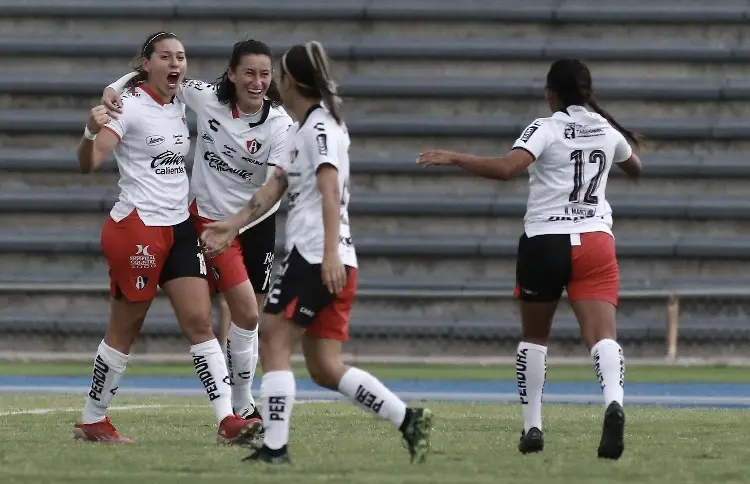 Norma Palafox se estrena como goleadora en triunfo del Atlas