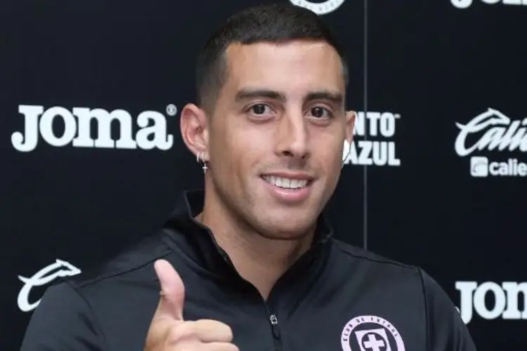 Funes Mori con responsabilidad de mejorar la defensa de Cruz Azul